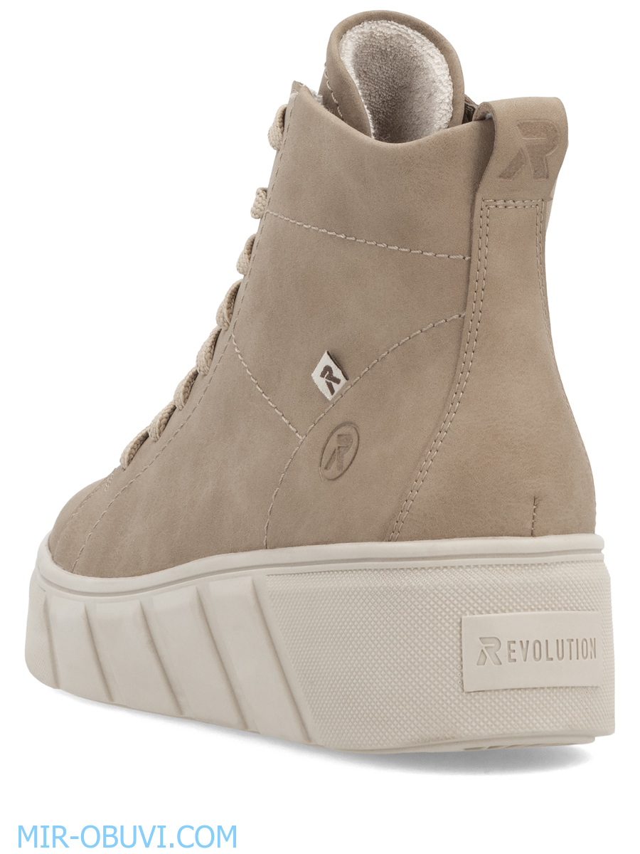 Ƴ���� ����� ����������� �������� Rieker Evolution. ��� 10.