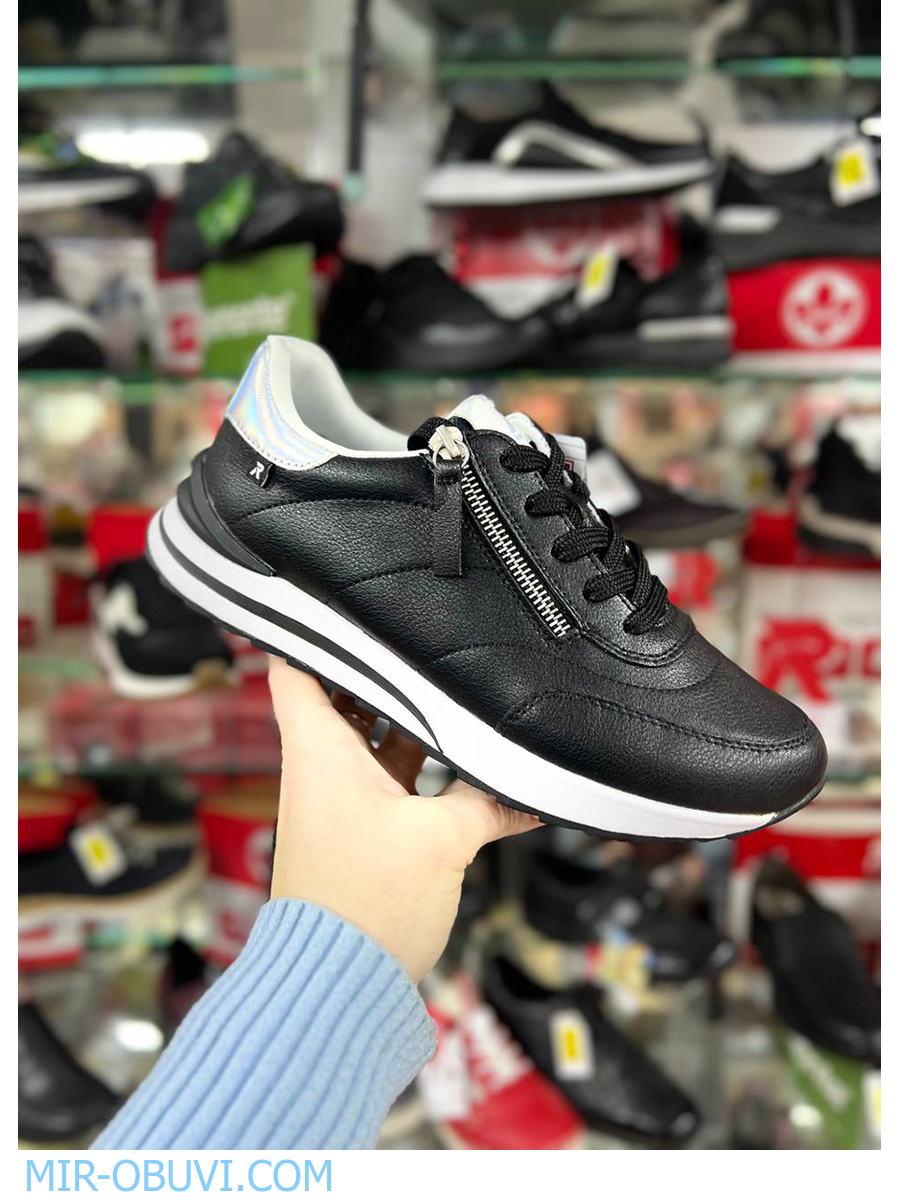 Ƴ���� ���������� ������� Rieker Evolution. ��� 15.